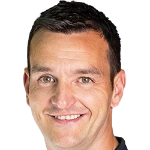Trọng tài Andrew Madley