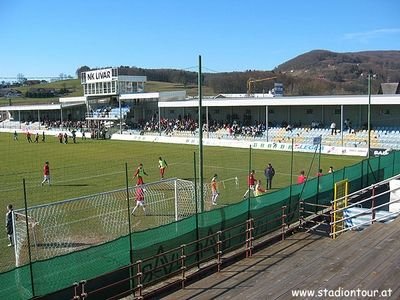 Sân vận động Sportni Park – sân nhà của NK Livar