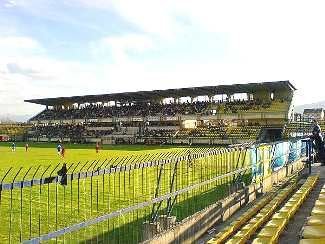 Sân vận động City Stadium Tetovo – sân nhà của FK Renova