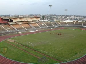 Sân vận động Ahmadou Ahidjo Stadium – sân nhà của Canon Yaoundé