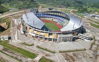 Sân vận động Stadion am Zoo – sân nhà của Wuppertaler SV