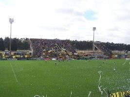 Sân vận động Fragata Presidente Sarmiento – sân nhà của Almirante Brown
