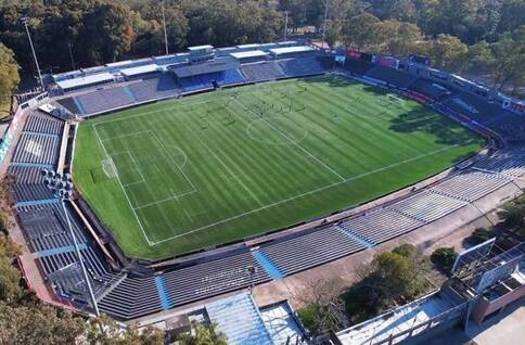 Sân vận động Estadio Charrúa – sân nhà của Boston River