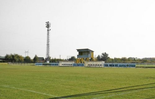 Sân vận động Ménfői úti sporttelep – sân nhà của Gyirmót SE