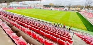 Sân vận động Letní stadion – sân nhà của FC Chomutov