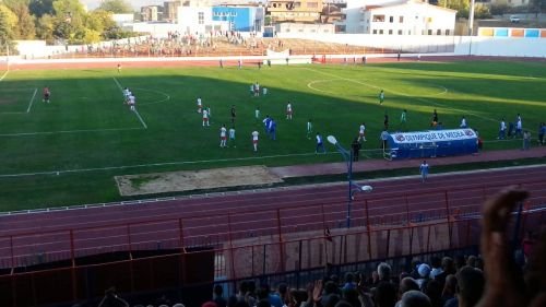 Sân vận động Stade Imam Lyes de Médéa – sân nhà của Olympique de Médéa