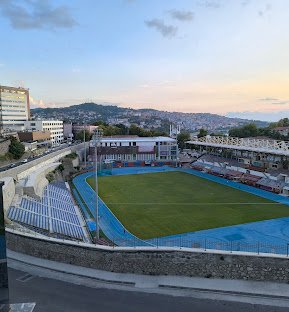Sân vận động Kemal Köksal Stadyumu – sân nhà của Zonguldak Kömürspor