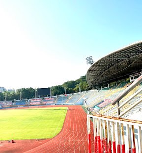 Sân vận động Meixian Tsang Hin-chi Stadium – sân nhà của Guangdong Southern Tigers