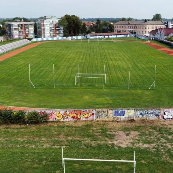 Sân vận động Gradski stadion Tekstilac – sân nhà của Tekstilac Derventa