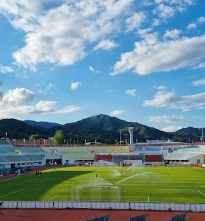 Sân vận động Gimcheon Stadium – sân nhà của Gimcheon Sangmu