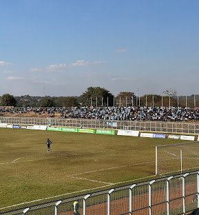 Sân vận động Silver Stadium – sân nhà của Silver Strikers