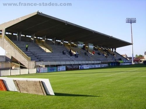 Sân vận động Jean Antoine Moueix – sân nhà của FC Libourne